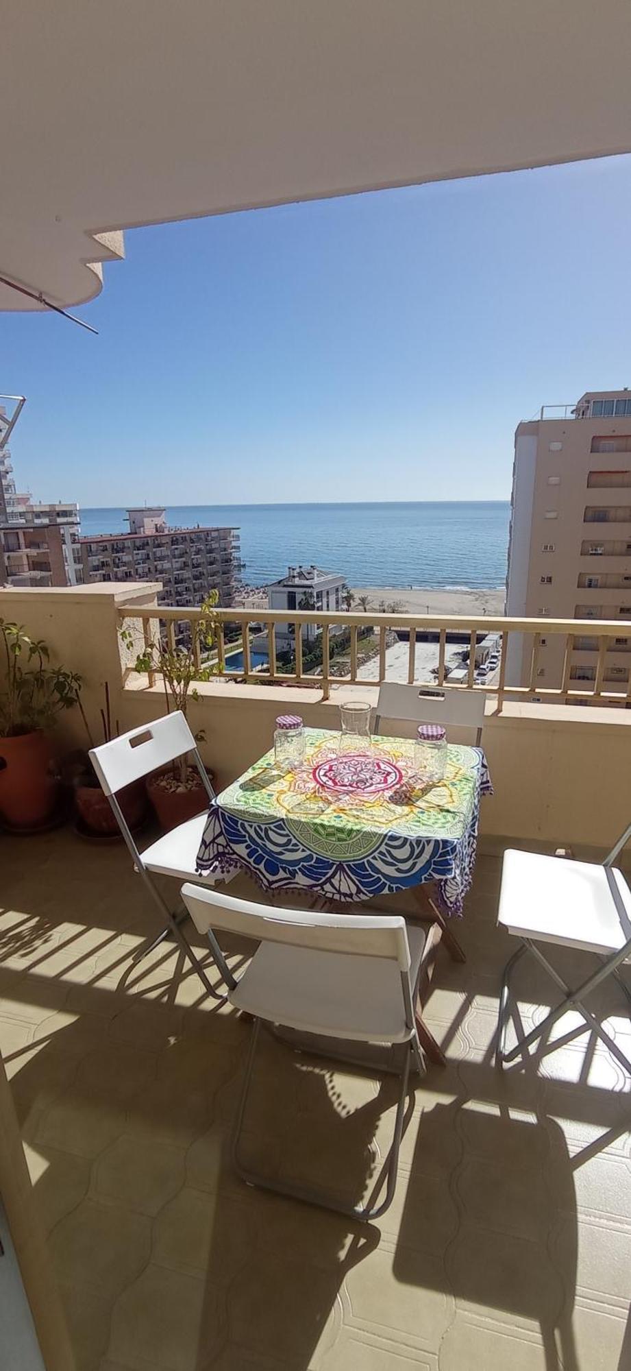 Apartamento Frente Al Mar Paz Y Relax フエンヒロラ エクステリア 写真