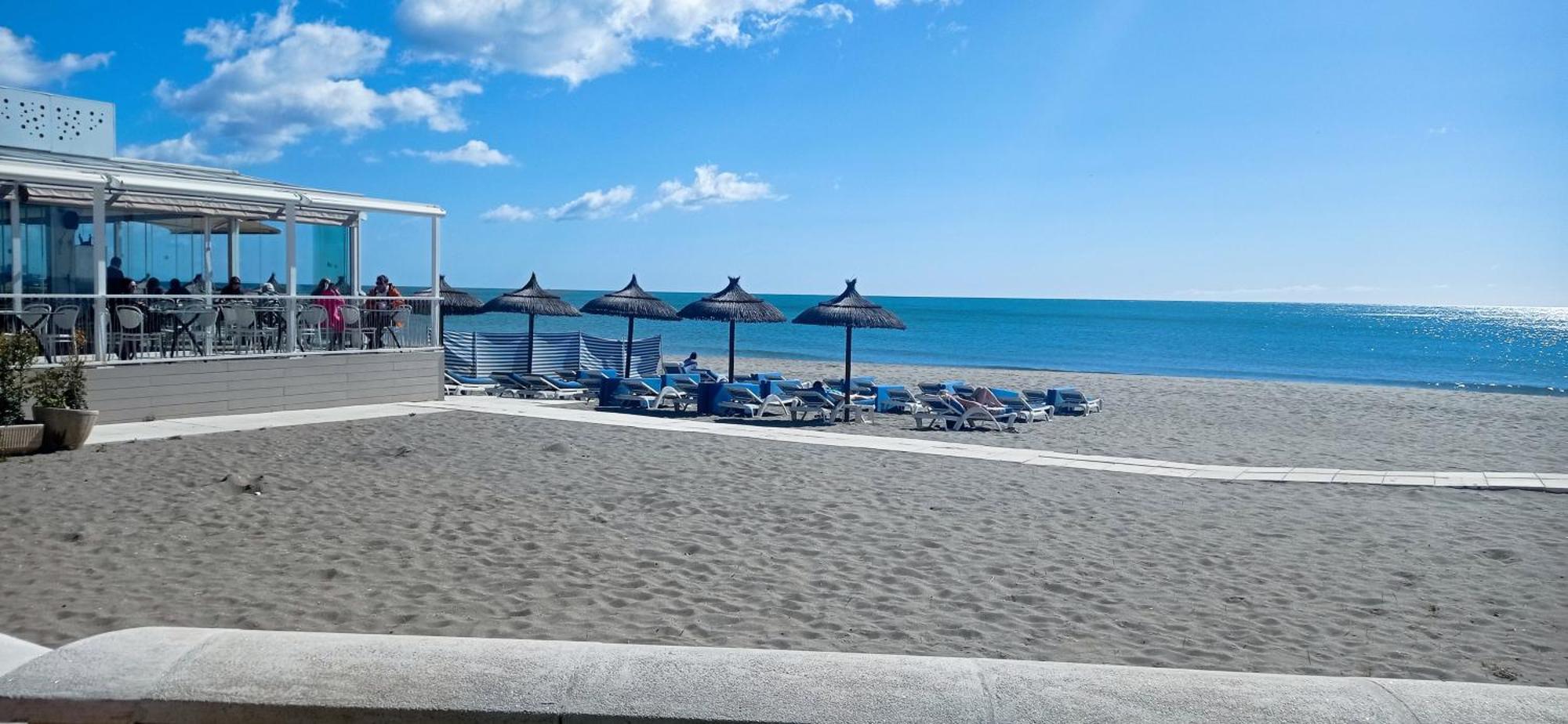 Apartamento Frente Al Mar Paz Y Relax フエンヒロラ エクステリア 写真